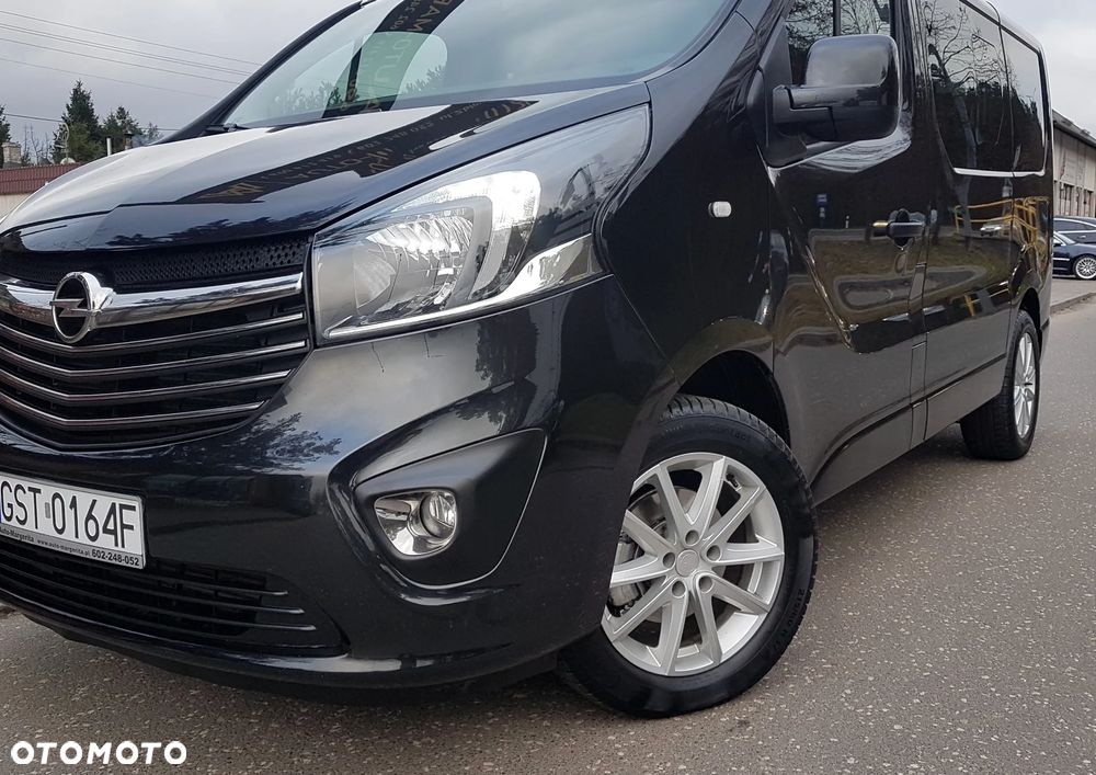 Opel Vivaro - 32