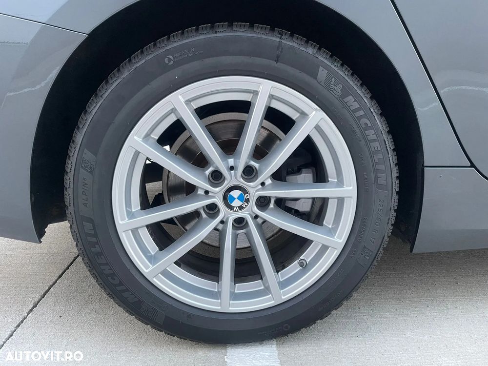 BMW Seria 3 320d Touring xDrive Aut. Advantage - 12