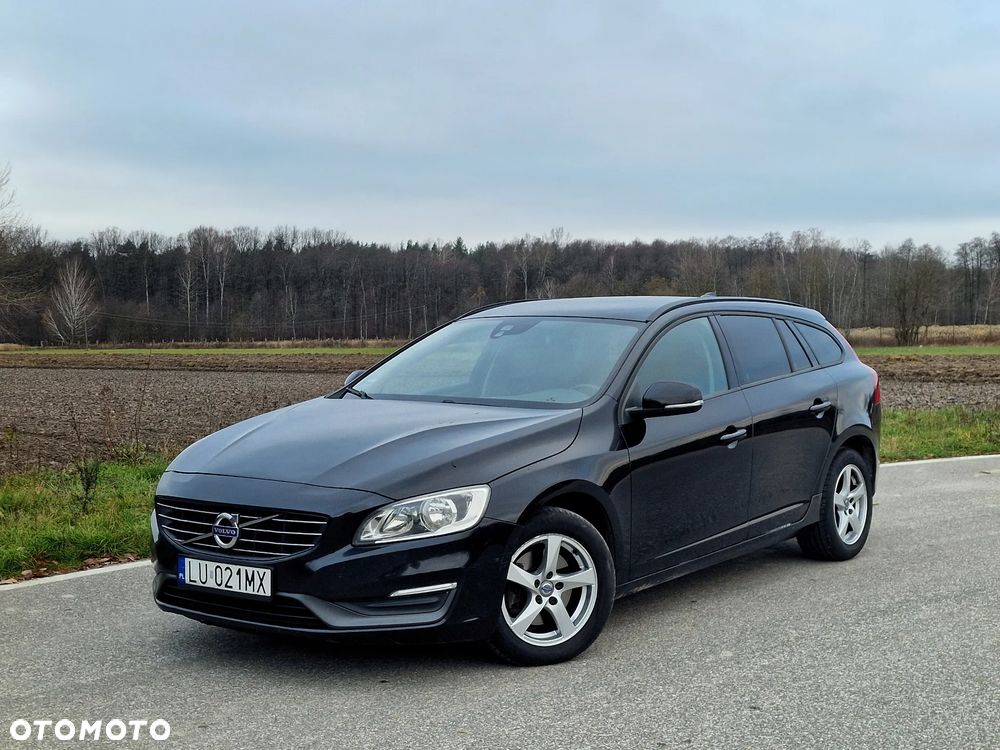 Volvo V60 D4 Drive-E Kinetic - 1