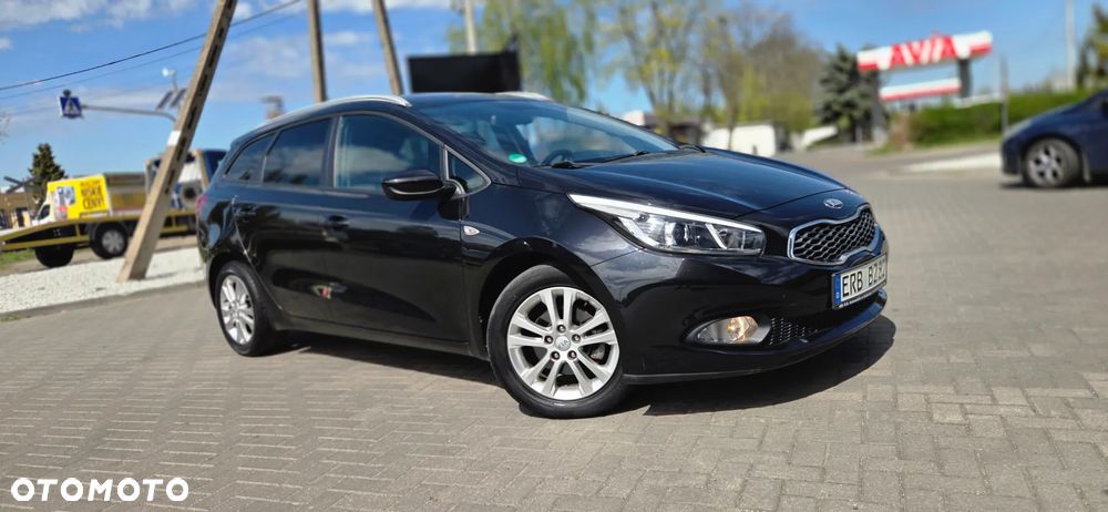 Kia Ceed 1.4 CVVT Dream-Team Edition - 18