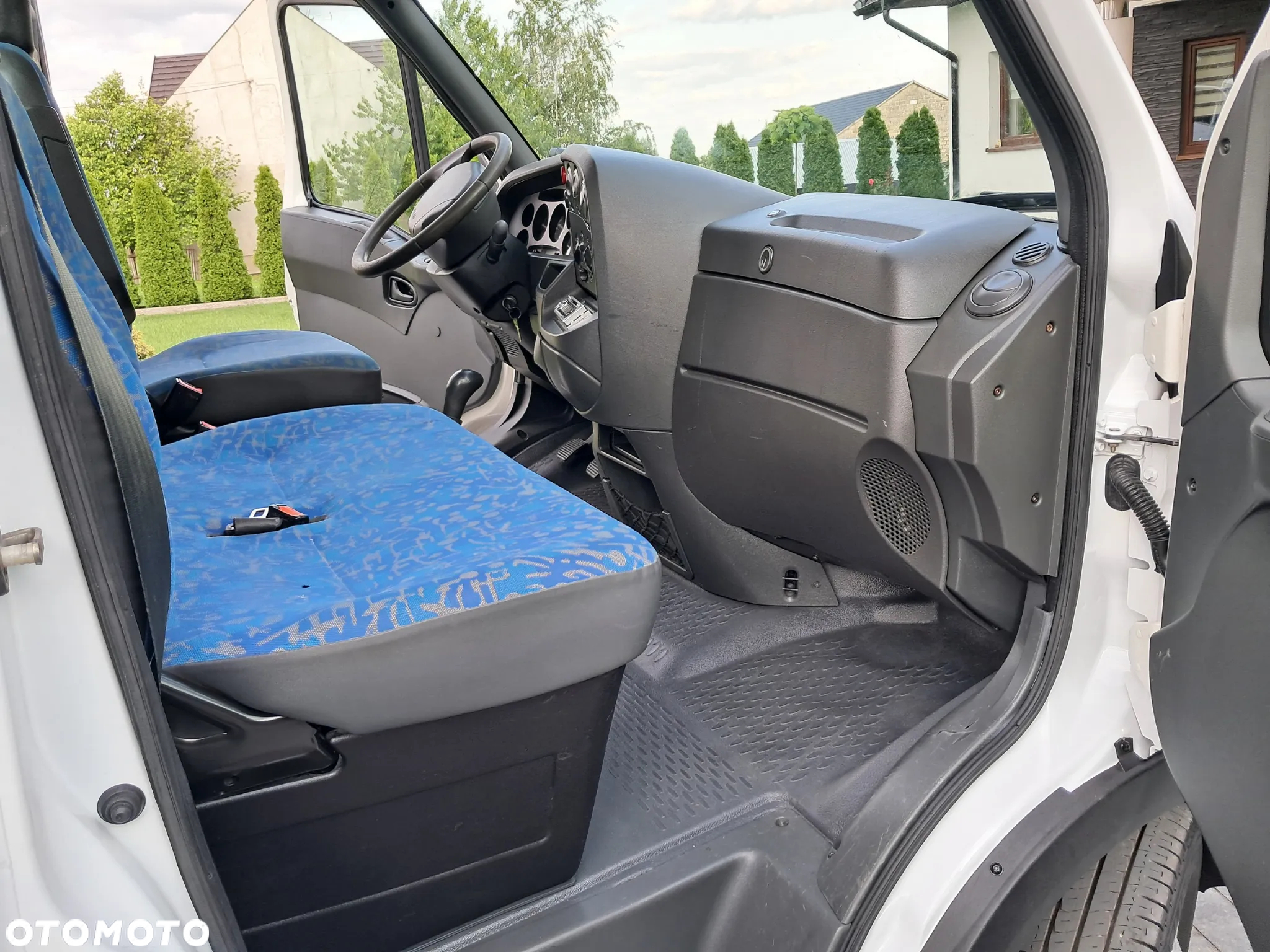 Iveco 35c11 - 16