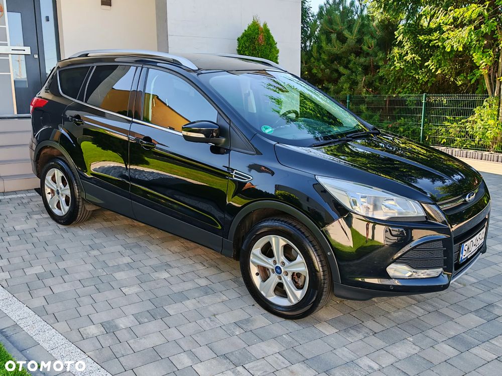 Ford Kuga 2.0 TDCi 4x4 Titanium - 4