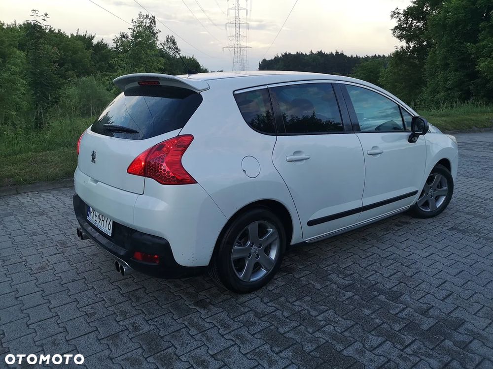 Peugeot 3008 120 VTi Premium - 3