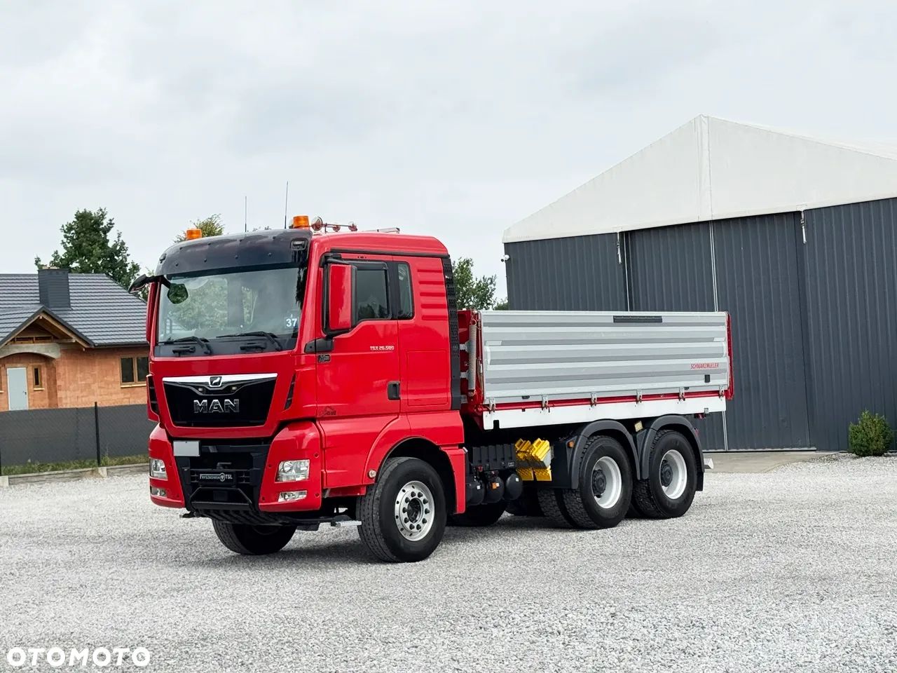 MAN TGX 26.500 / 6X4 / SCHWARZMULLER 3-STRONNY / Z NIEMIEC - 1