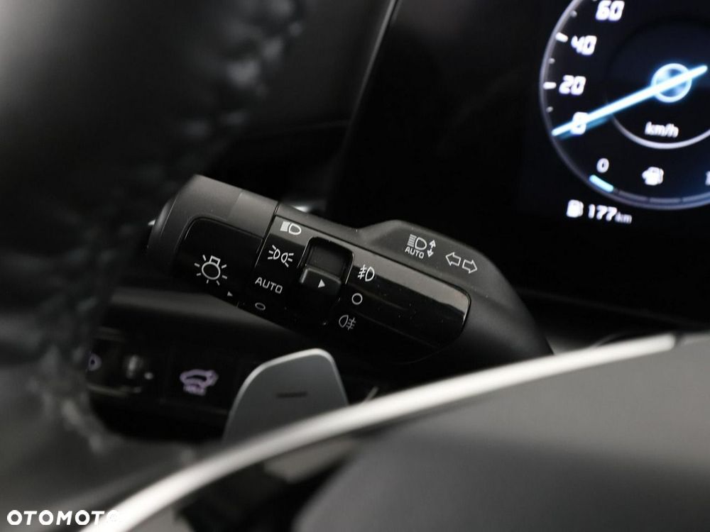 Kia Niro 1.6 GDI Hybrid L - 36