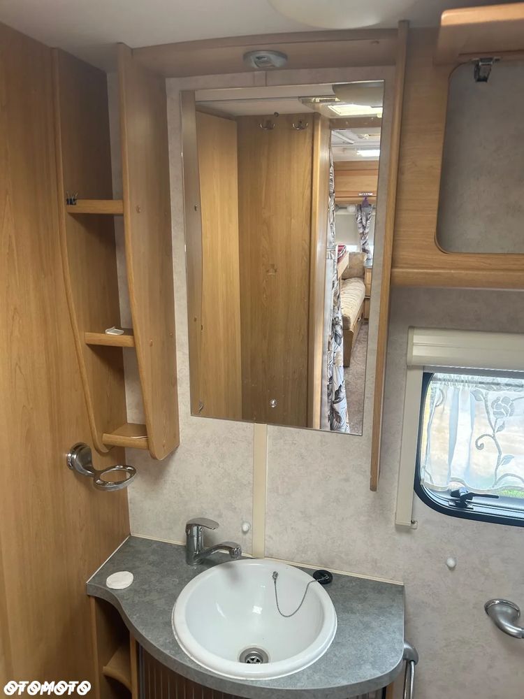 Lunar Quasar 524 - 31