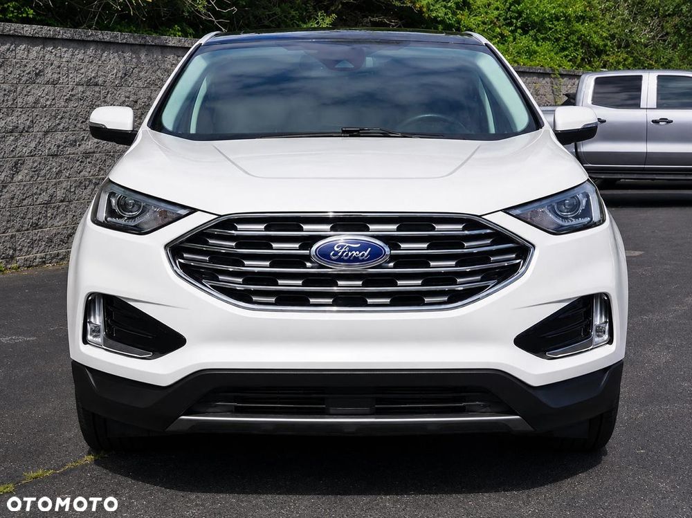Ford Edge - 2