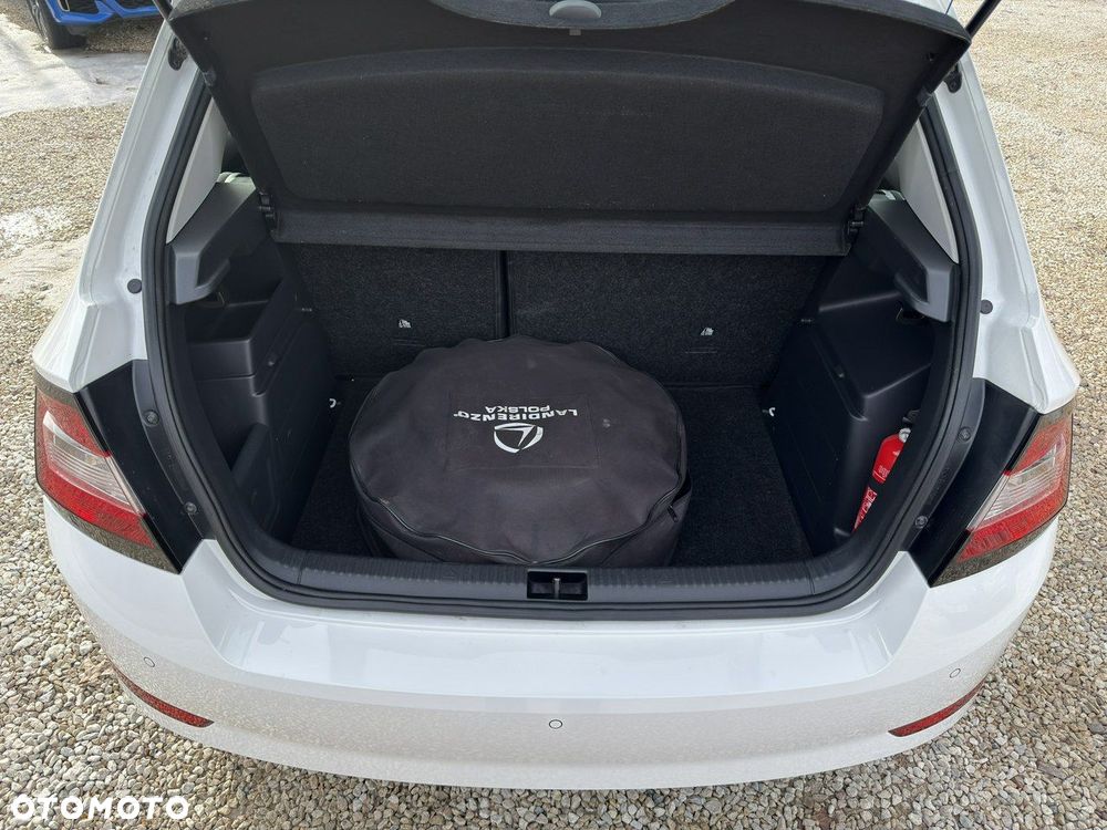 Skoda Fabia - 17