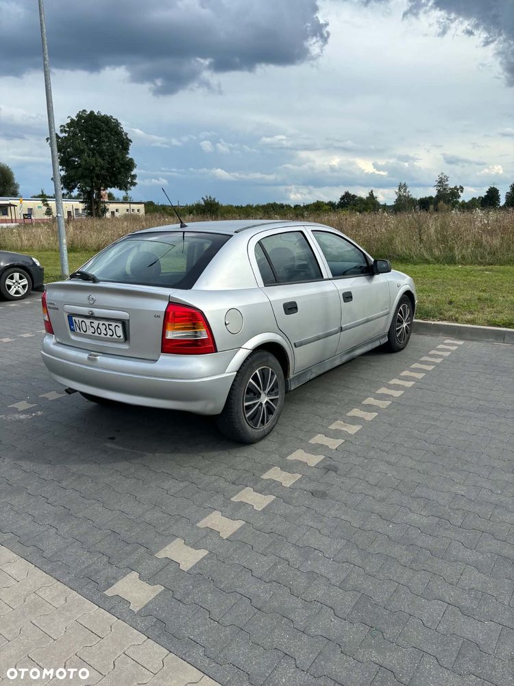 Opel Astra - 13
