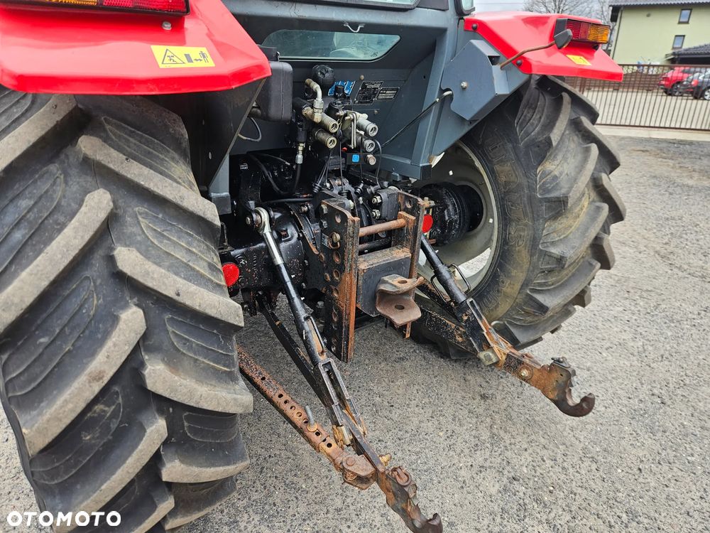 Massey Ferguson 4225 - 9