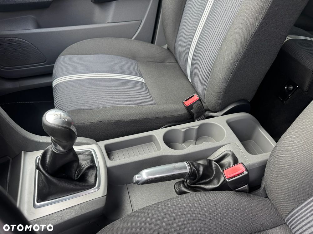Ford Focus 1.6 Sport - 22
