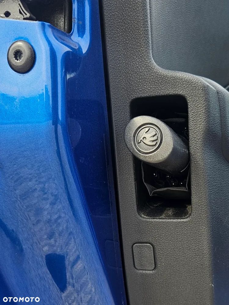 Skoda Octavia 2.0 TDI SCR Style DSG - 10