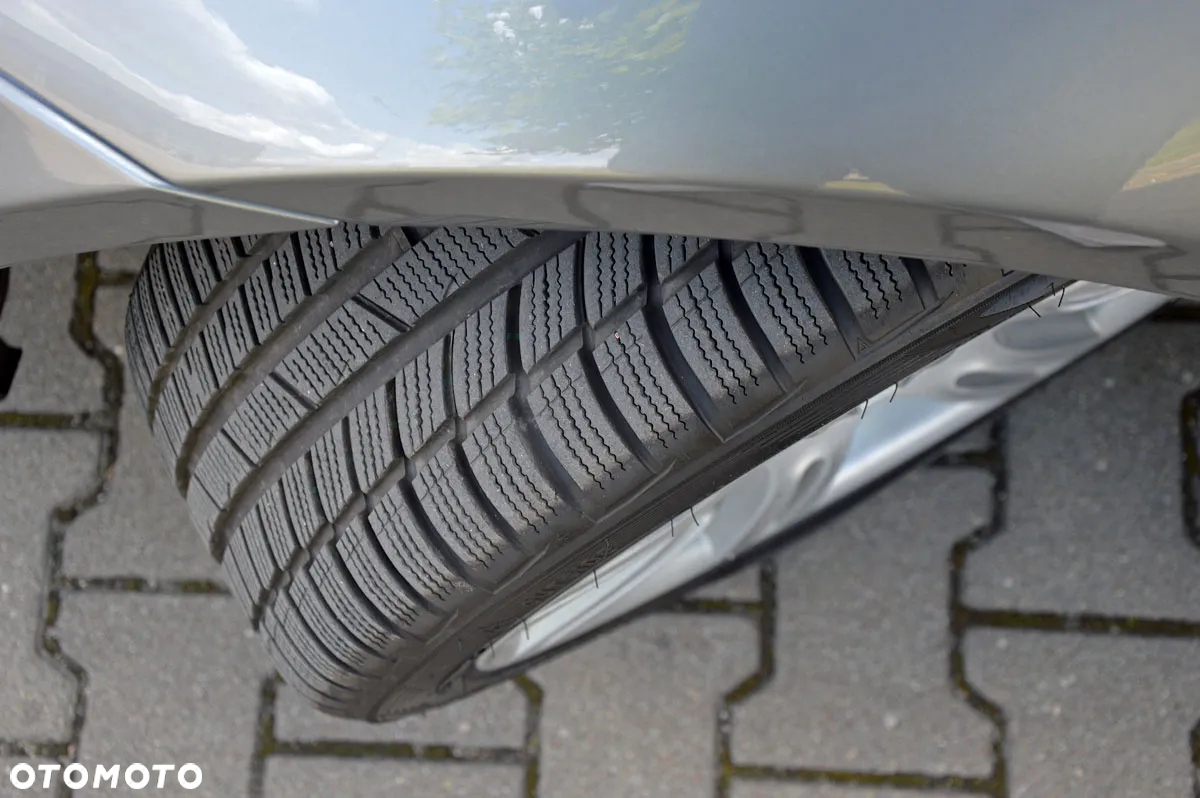 BMW Seria 3 - 25