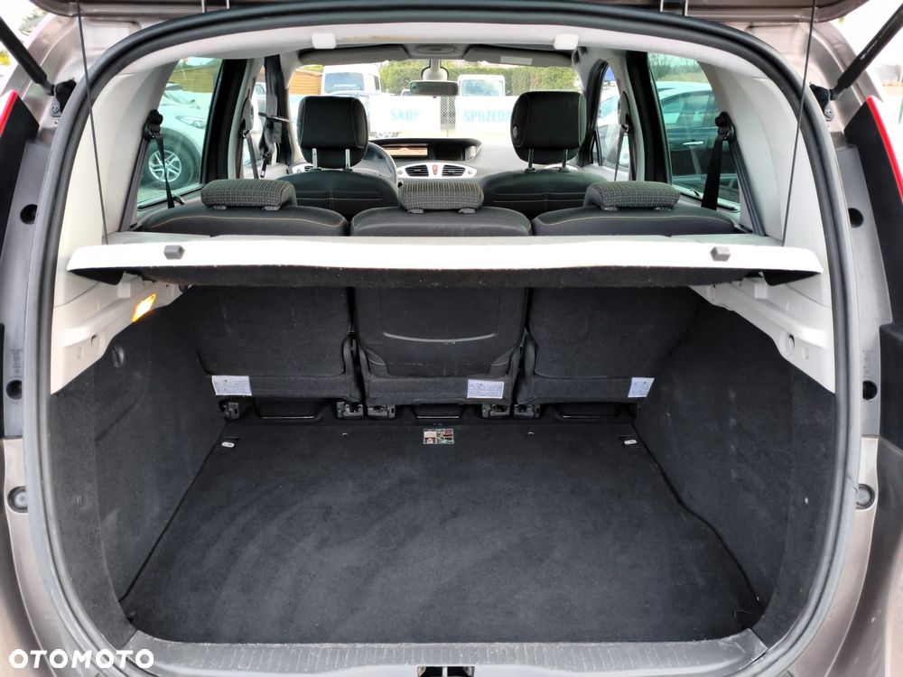 Renault Scenic 2.0 16V 140 CVT Dynamique - 19