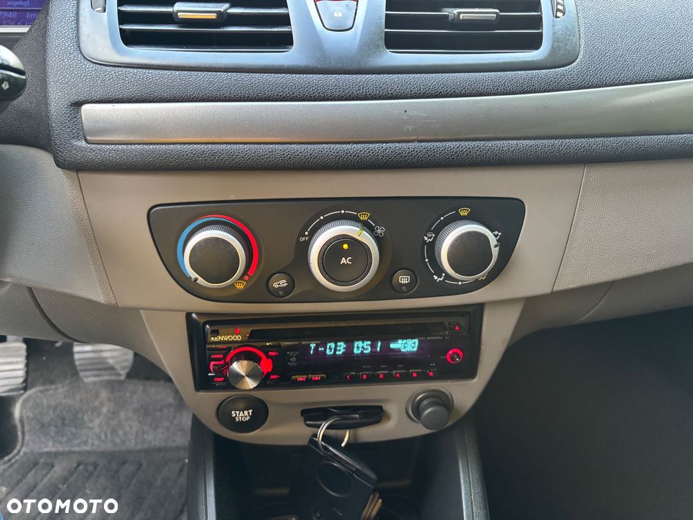 Renault Megane - 19