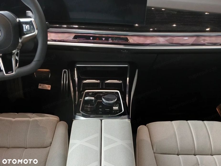 BMW Seria 7 740d xDrive mHEV M Sport sport - 10