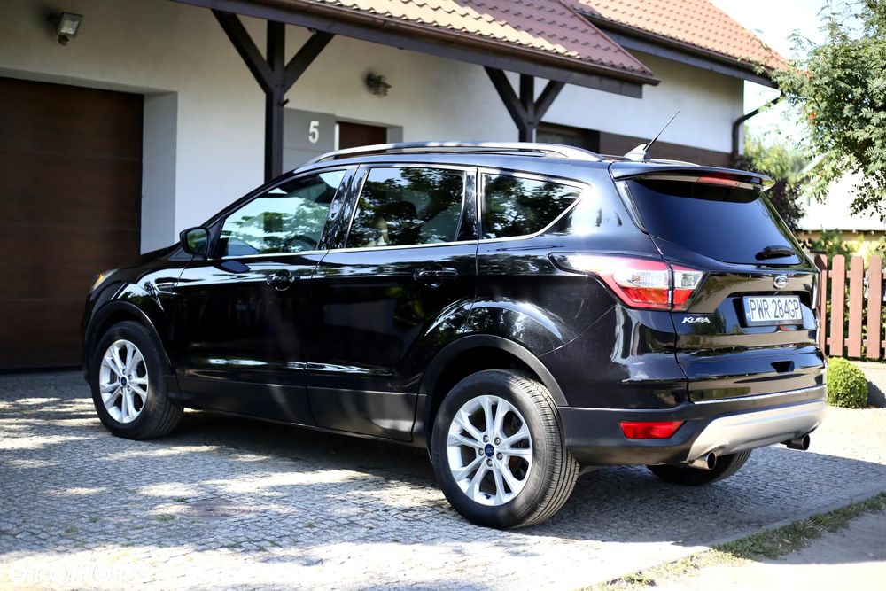 Ford Kuga - 4