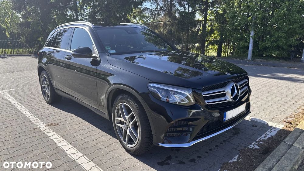Mercedes-Benz GLC - 1