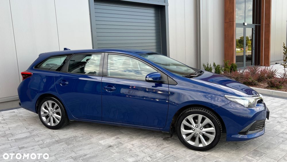 Toyota Auris 1.6 Active - 6