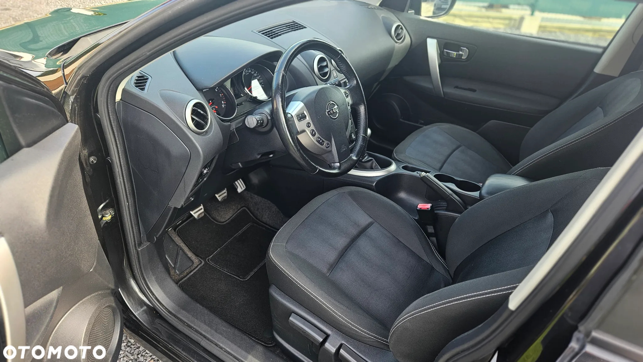 Nissan Qashqai 1.6 Tekna S/S - 8