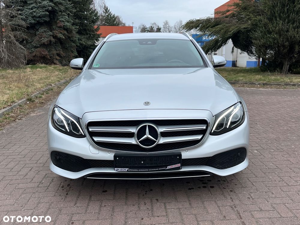 Mercedes-Benz Klasa E 220 d 9G-TRONIC - 5