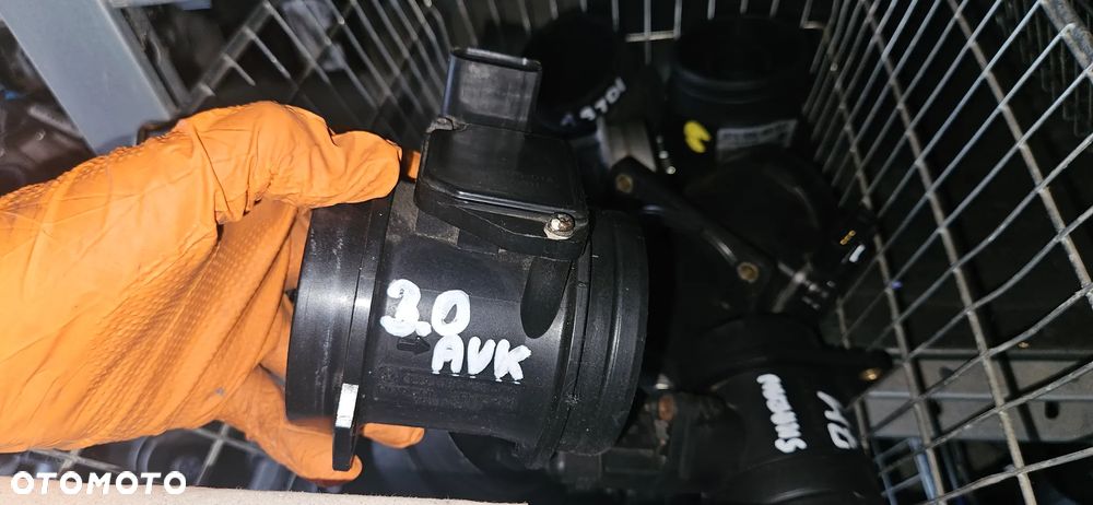 SPRZEDAŻ HURTOWA HURT Przepustnica Przepływomierz Przekaźnik świec żarowych VW Golf V Passat B6 Audi A6 C6 Audi A8 D3 Q7 4L BMW 5 E60 Fabia II Ibiza 6J - 11