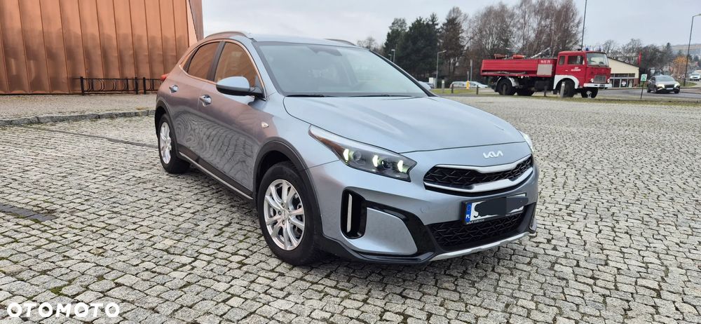 Kia XCeed 1.5 T-GDI M - 8