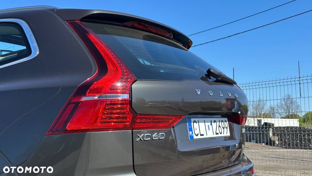 Volvo XC 60 - 8