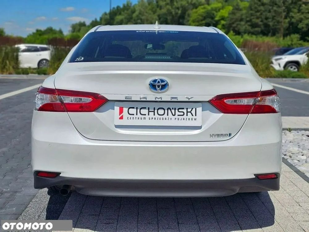 Toyota Camry 2.5 Hybrid Prestige CVT - 9