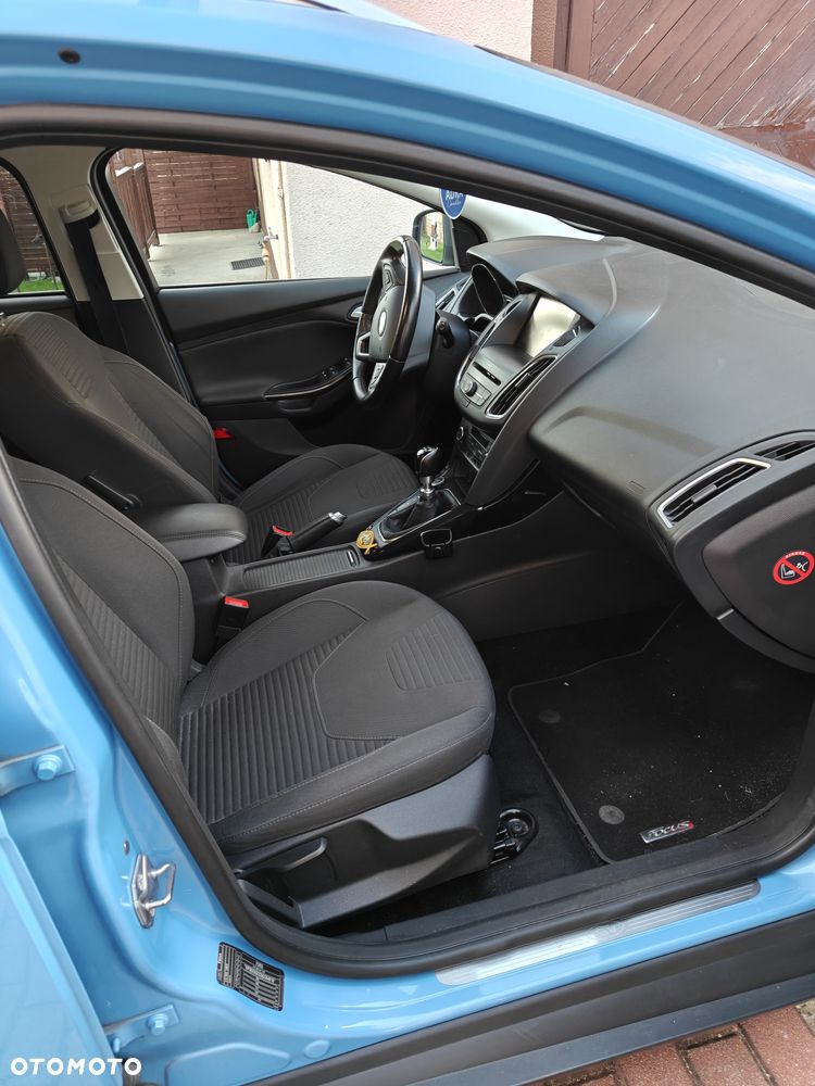 Ford Focus - 13