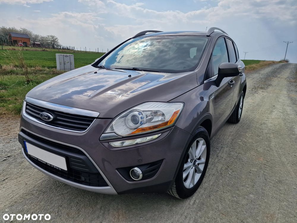 Ford Kuga 2.0 TDCi 4x4 Titanium - 21