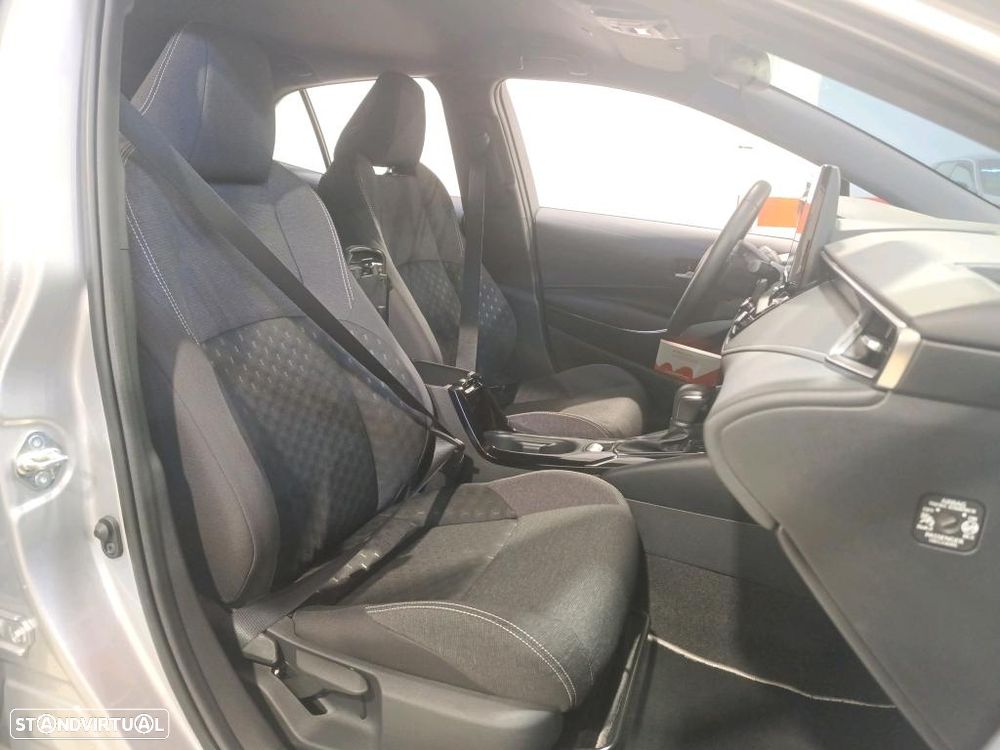 Toyota Corolla 1.8 Hybrid Comfort - 6
