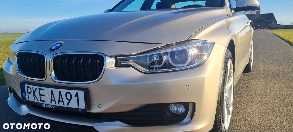 BMW Seria 3 316i - 10