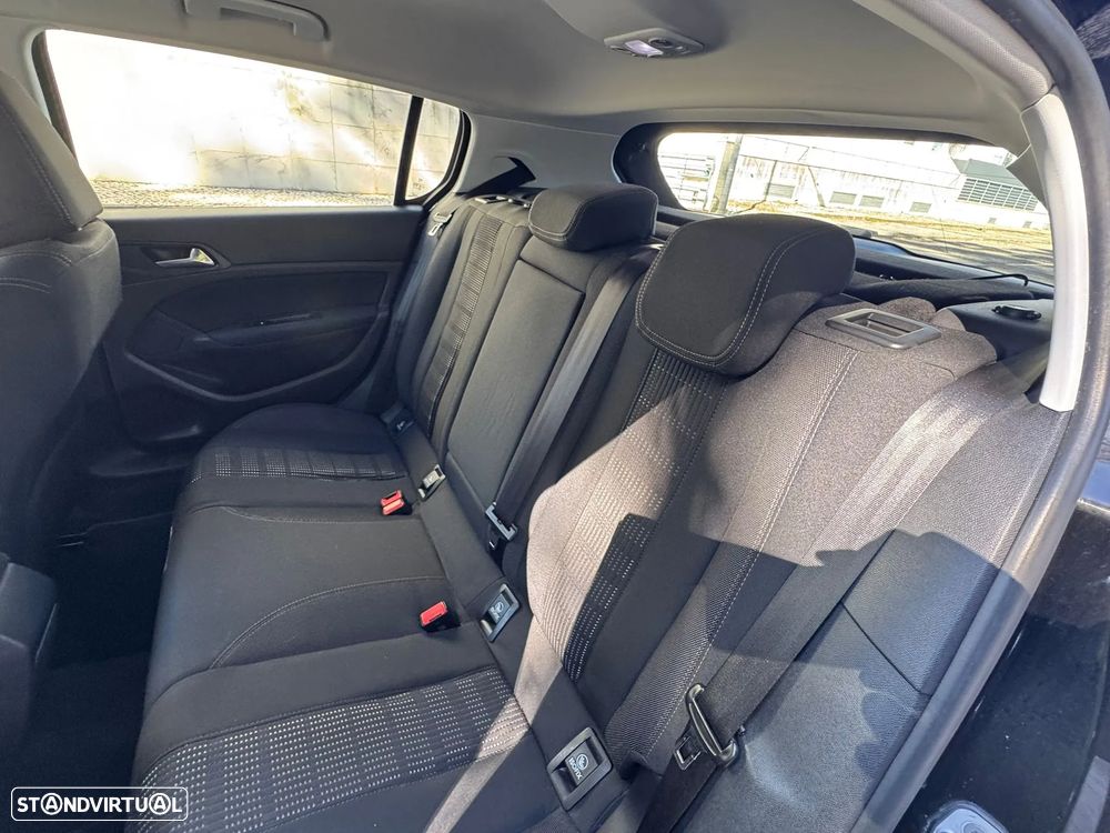 Peugeot 308 120 VTi Style - 9