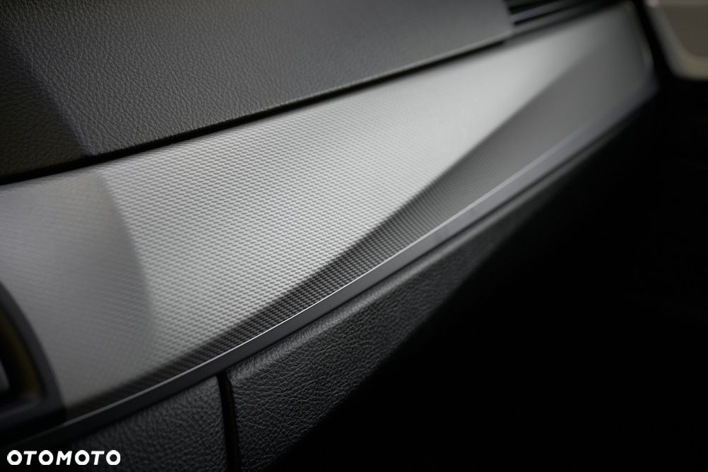 BMW Seria 5 520d Luxury Line - 16