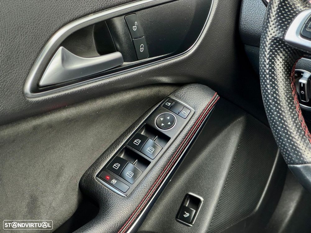 Mercedes-Benz CLA 180 d AMG Line - 44