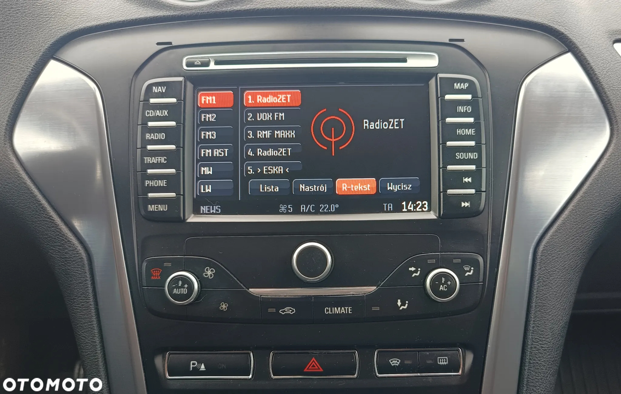 Ford Mondeo - 8