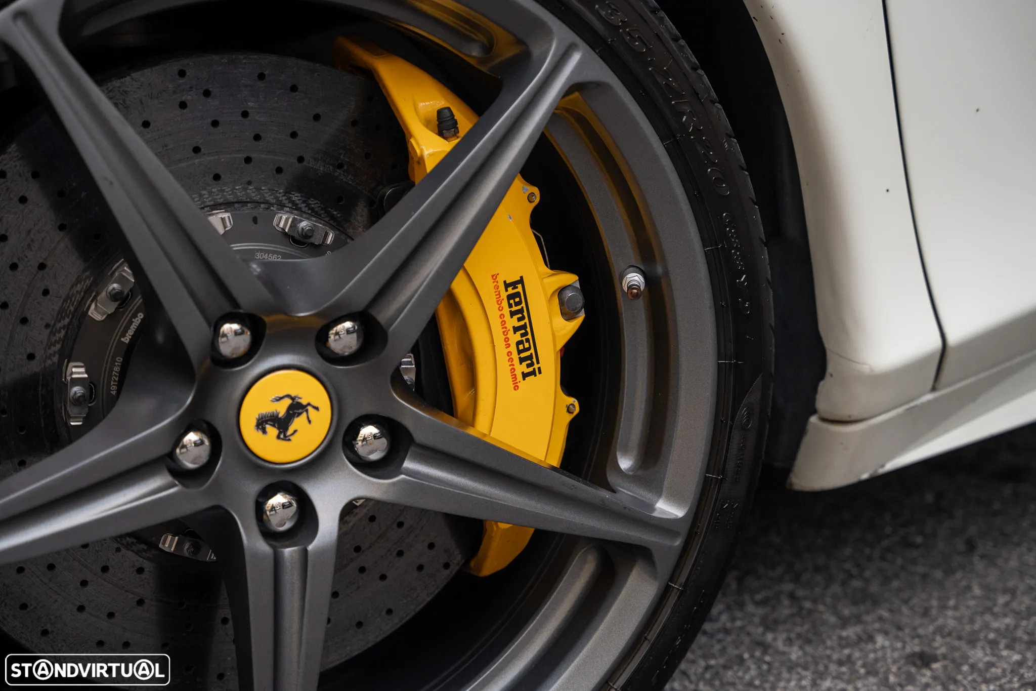Ferrari 458 Italia - 6