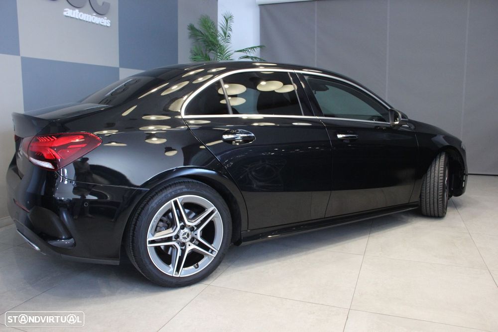 Mercedes-Benz A 200 Limousine AMG Line Aut. - 4