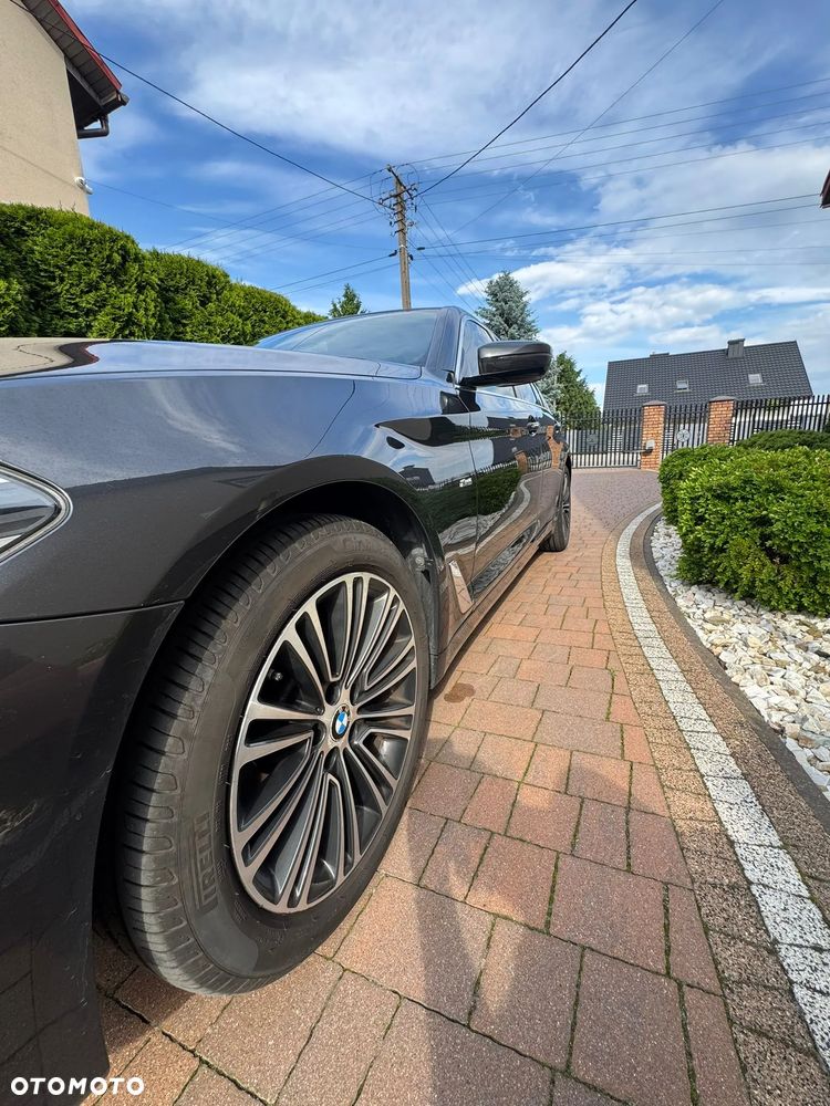 BMW Seria 5 520d Luxury Line - 16