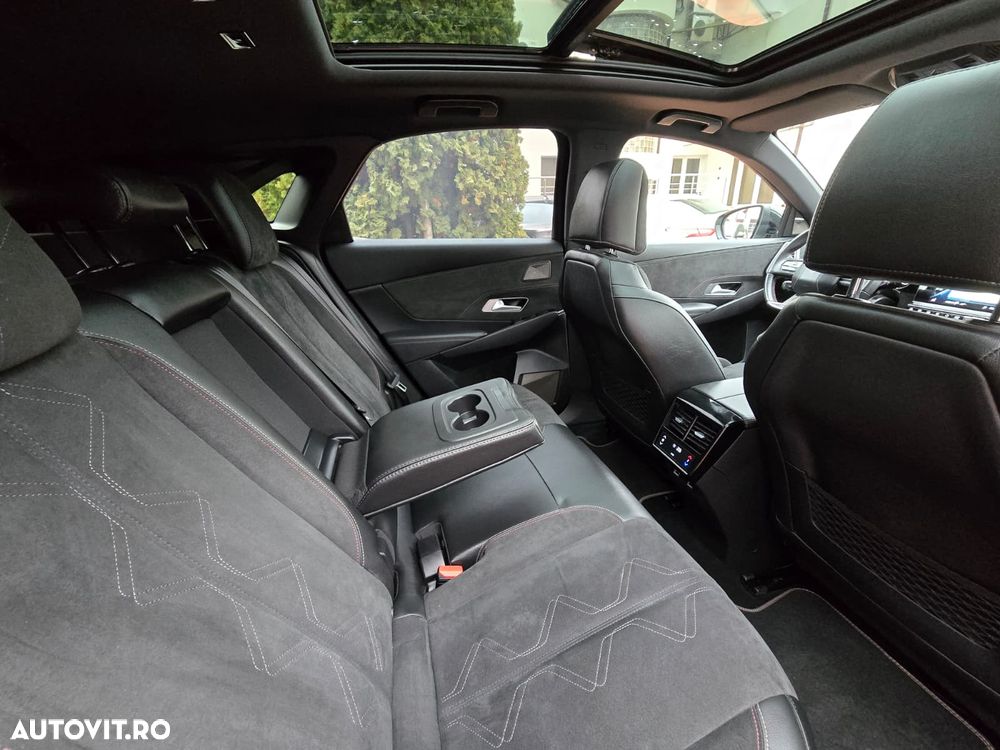 DS Automobiles DS 7 Crossback - 15