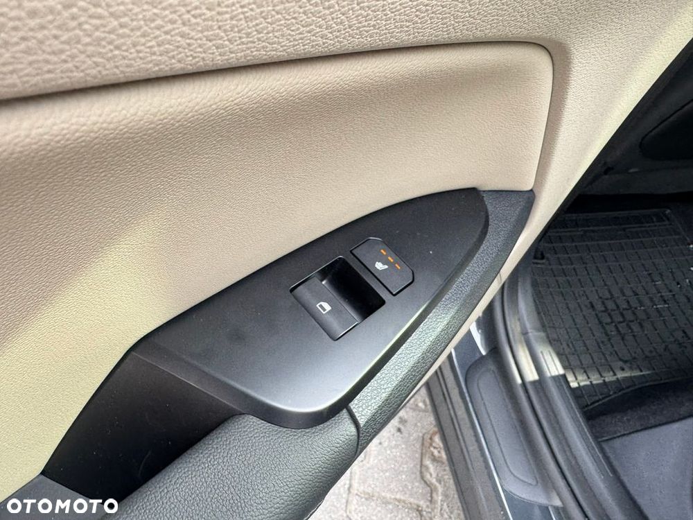 Kia Sportage 1.6 T-GDI Business Line 2WD DCT - 22