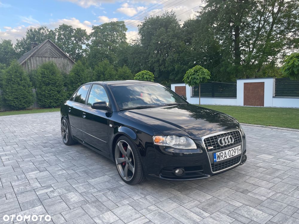 Audi A4 Limousine - 18