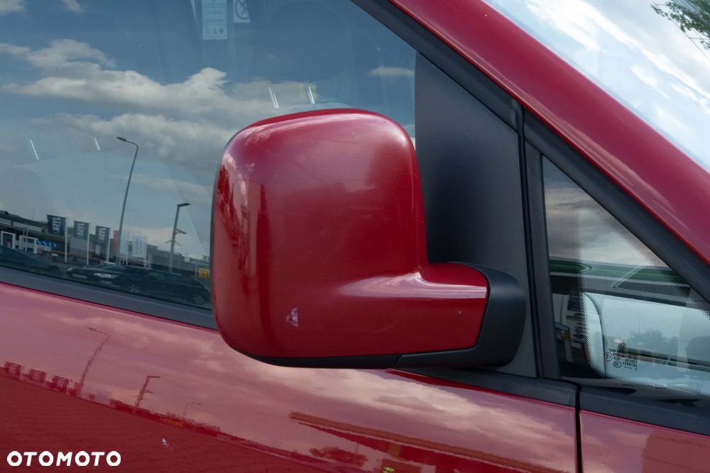Volkswagen Caddy Comfortline Edition DSG - 24