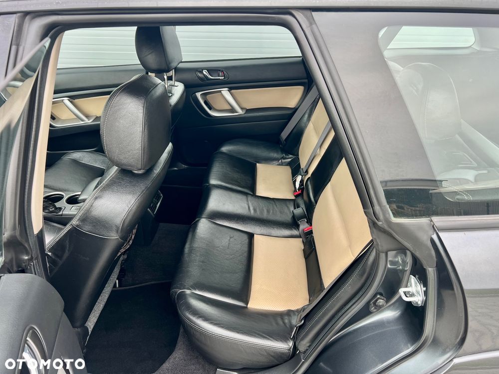 Subaru Outback 2.5i Automatik Trend - 11