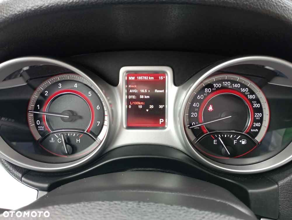 Fiat Freemont 3.6 V6 Lounge - 17