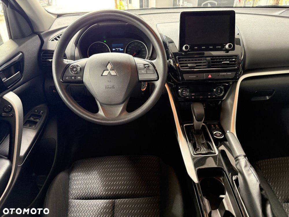 Mitsubishi Eclipse Cross - 19