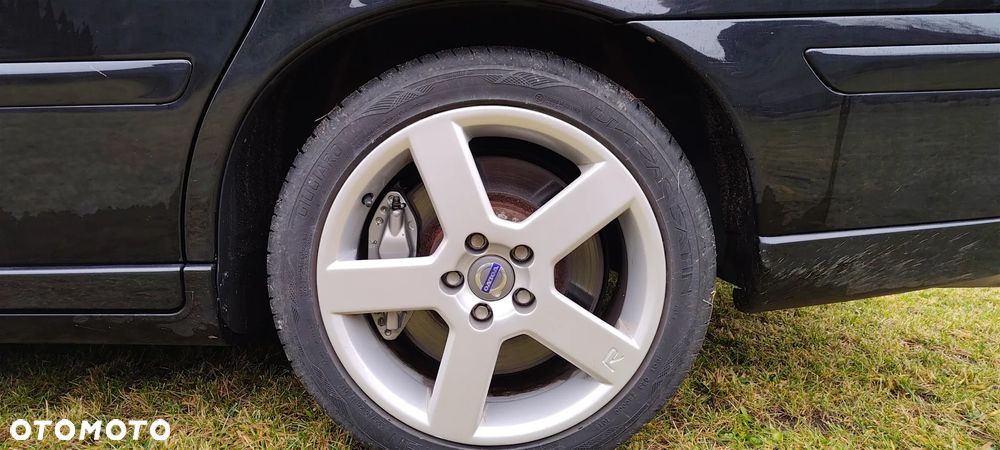 Volvo V70 2.5 R - 11