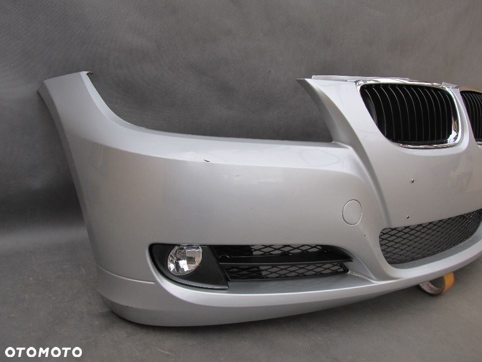 Zderzak przedni BMW 3 E90 / E91 08 - 12 Bez otworów Lakier A83 - 11