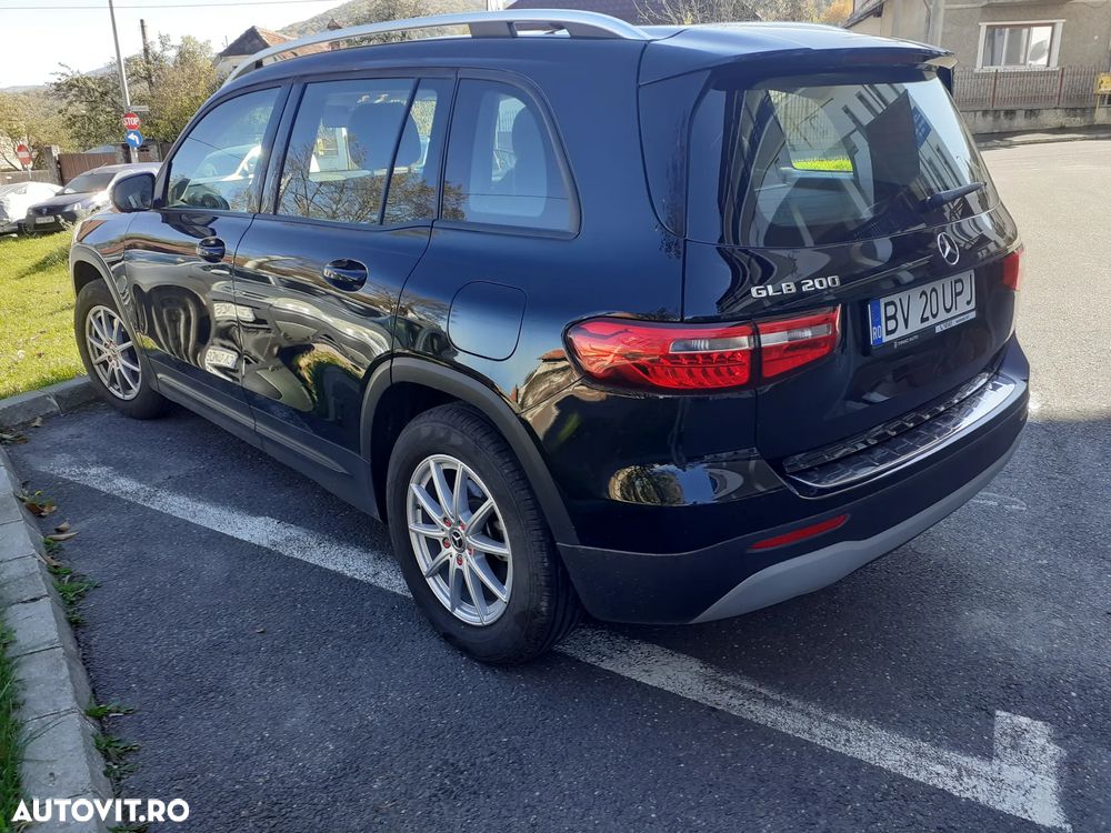 Mercedes-Benz GLB - 2